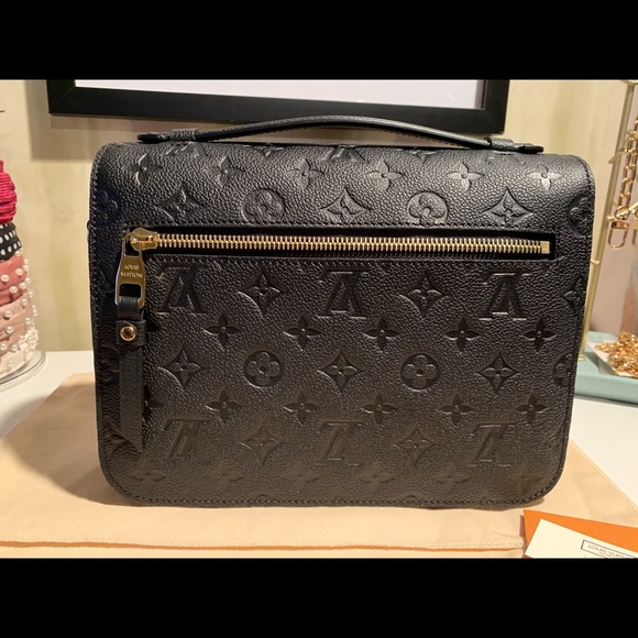 SOLD - Picture 5 of 7